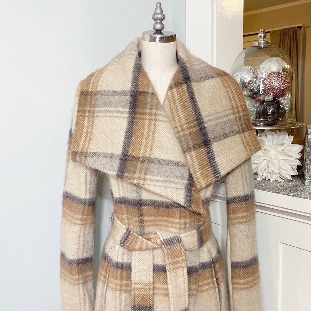 BCBGeneration Wool Belted Plaid Wrap Coat Tan Cream Winter Peacoat Small New - Picture 5 of 16